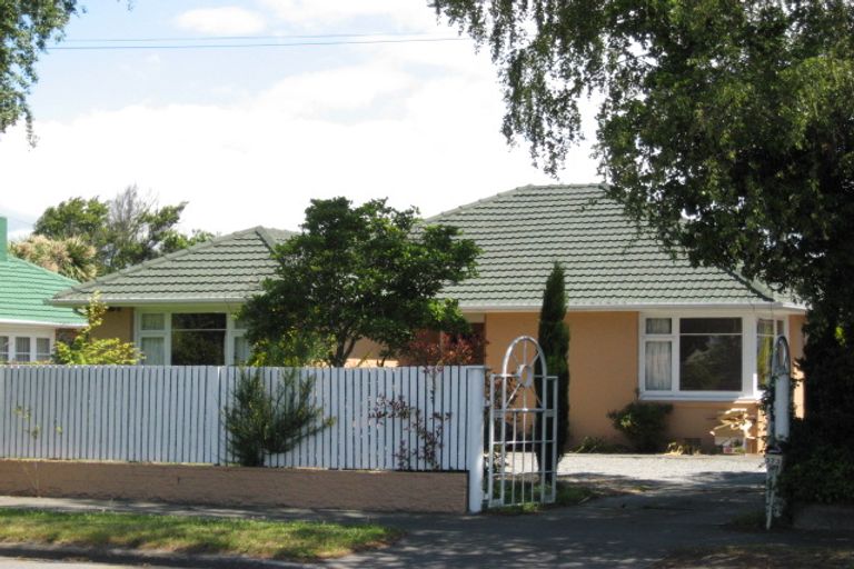 Photo of property in 373 Wairakei Road, Burnside, Christchurch, 8053
