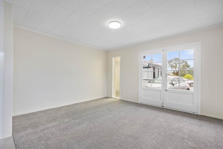 Photo of property in 4/28 Alfriston Road, Manurewa East, Auckland, 2102