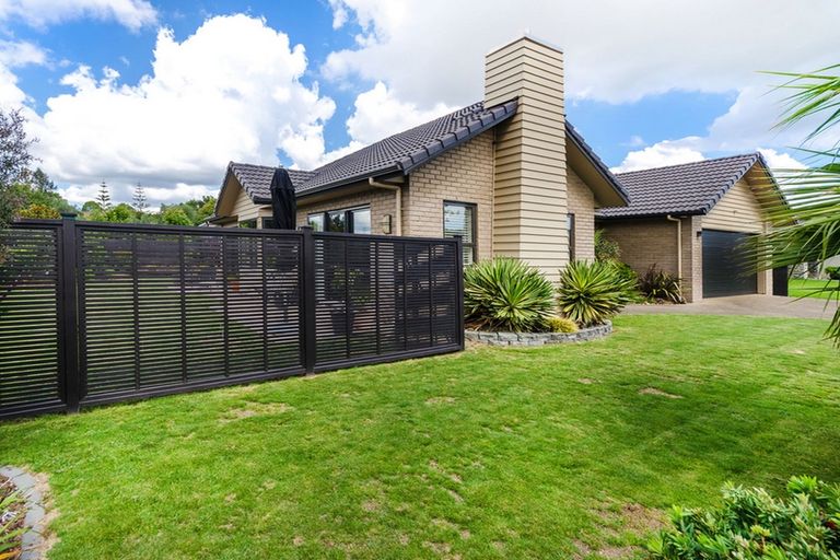 Photo of property in 20 Toscana Drive, Karaka, Papakura, 2113
