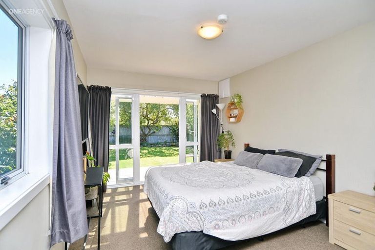 Photo of property in 17 Blake Street, New Brighton, Christchurch, 8061