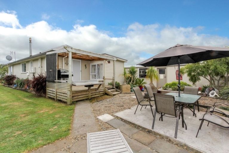 Photo of property in 16 Tuahu Place, Waitara, 4320