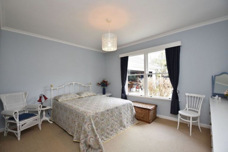 Photo of property in 17 Black Road, Otatara, Invercargill, 9879