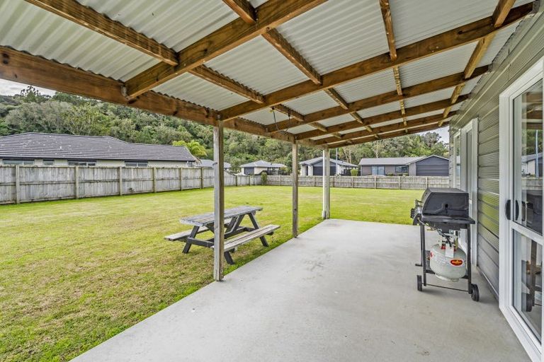 Photo of property in 15 Alf Simpson Drive, Whitianga, 3510