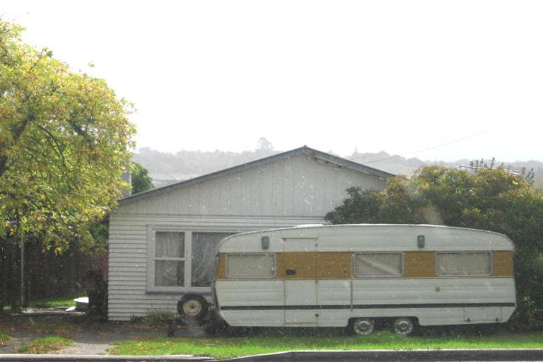 Photo of property in 109a Sturges Road, Henderson, Auckland, 0612