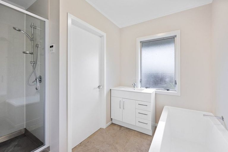 Photo of property in 13 Green Lane, Hawera, 4610