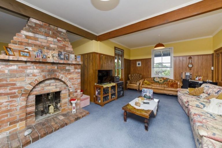 Photo of property in 15 Daniell Street, Bulls, 4818