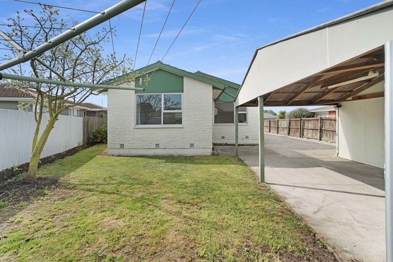 Photo of property in 18 Dufek Crescent, Wigram, Christchurch, 8042