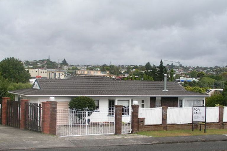 Photo of property in 50 Kennedy Avenue, Forrest Hill, Auckland, 0620
