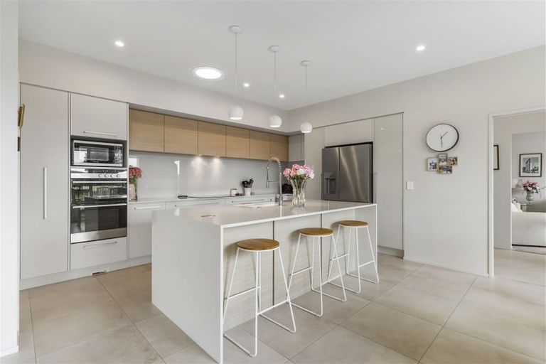 Photo of property in 2 Doidge Street, Beachlands, Auckland, 2018