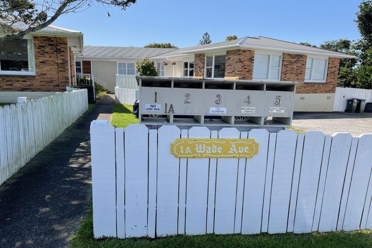 Photo of property in 2/1a Wade Avenue, Onehunga, Auckland, 1061