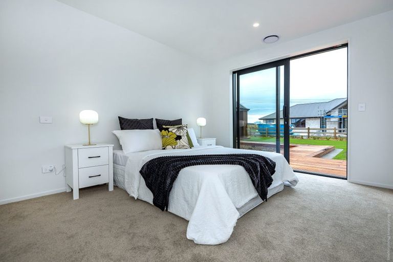 Photo of property in 37 Texel Crescent, West Melton, 7618