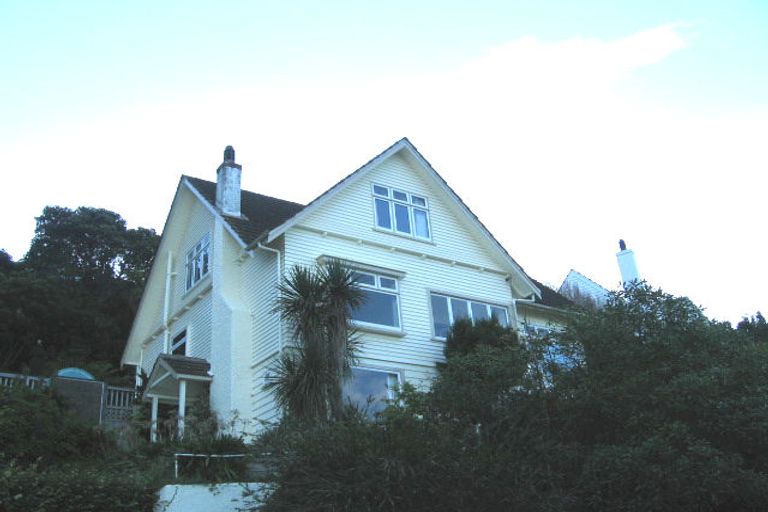 Photo of property in 5 Thane Road, Roseneath, Wellington, 6011