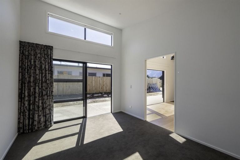 Photo of property in 12 Teal Place, Lake Hawea, Wanaka, 9382