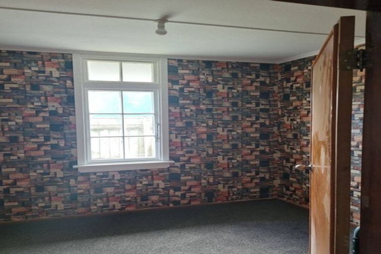 Photo of property in 7a Karaka Street, Castlecliff, Whanganui, 4501