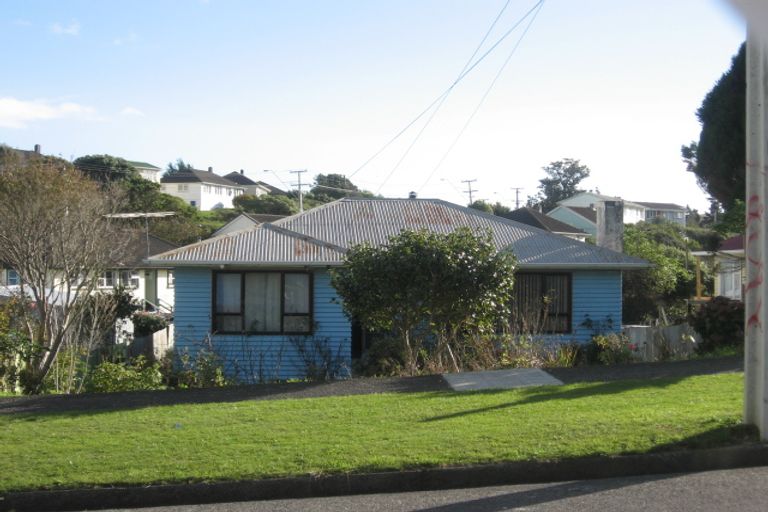 Photo of property in 5 Hereford Street, Cannons Creek, Porirua, 5024