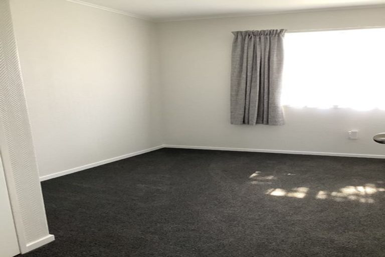 Photo of property in 7 Whitechapel Grove, Stokes Valley, Lower Hutt, 5019
