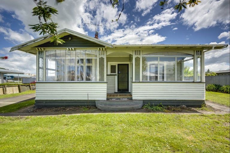 Photo of property in 21 Herbert Street, Waipukurau, 4200