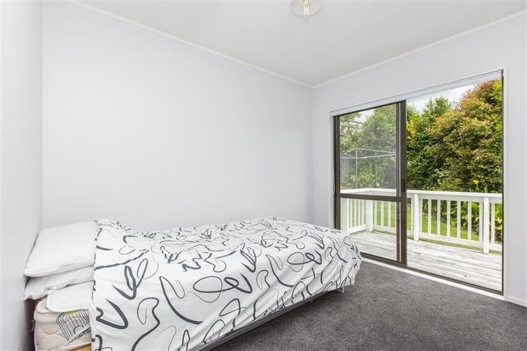 Photo of property in 18 Kahurangi Place, Snells Beach, 0920