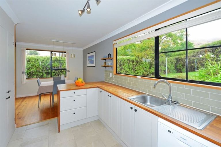 Photo of property in 78 Flinders Road, Heathcote Valley, Christchurch, 8022