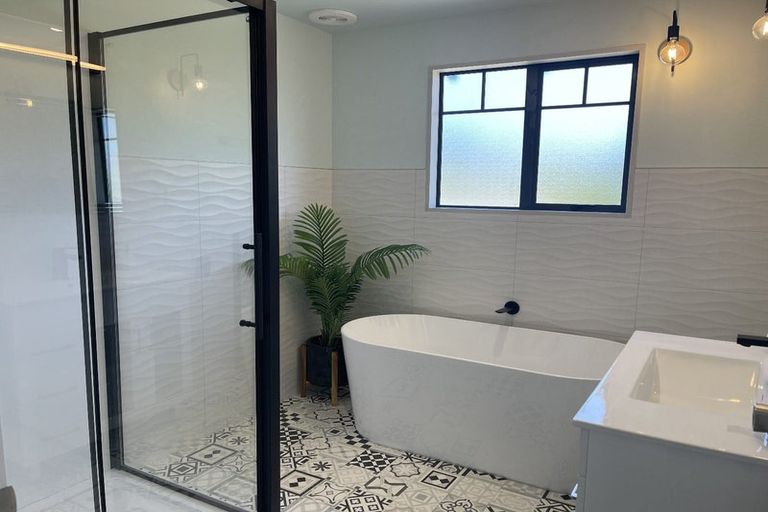 Photo of property in 16 Beach Crescent, Waikuku Beach, 7473