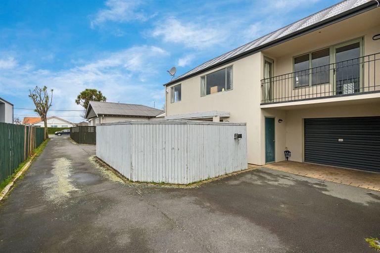 Photo of property in 1/19 Hills Road, Edgeware, Christchurch, 8013