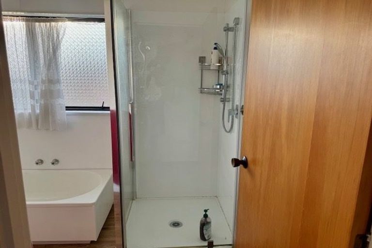 Photo of property in 4/327 Great South Road, Papakura, 2110