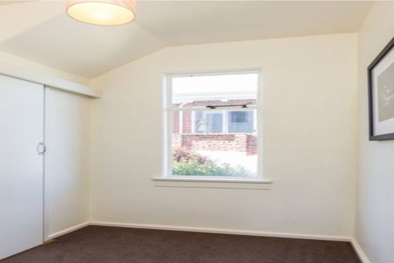 Photo of property in 90 Signal Hill Road, Opoho, Dunedin, 9010