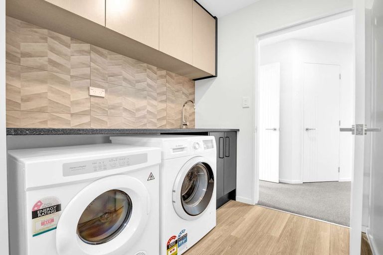 Photo of property in 5 Avanda Avenue, Rolleston, 7615