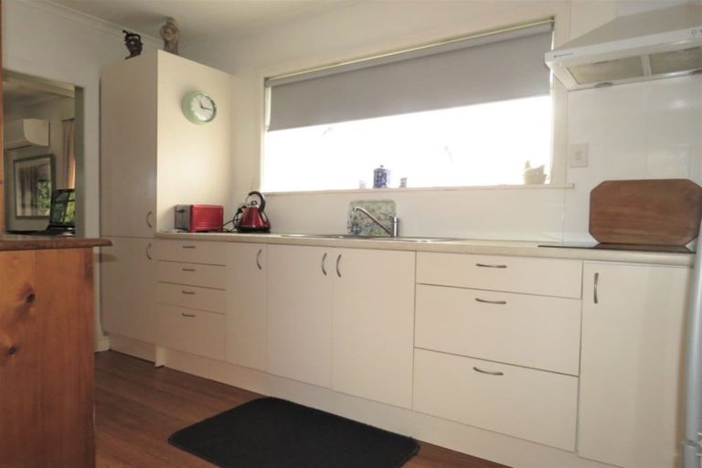 Photo of property in 8 Arthur Street, Holmes Hill, Oamaru, 9401