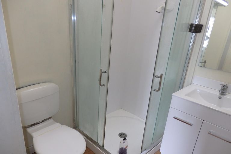 Photo of property in 116 Kolmar Road, Papatoetoe, Auckland, 2025