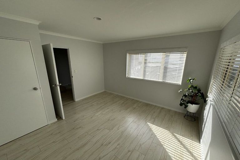 Photo of property in 49a Everard Avenue, Army Bay, Whangaparaoa, 0930