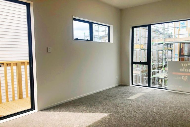 Photo of property in 36 Opoka Street, Papakura, 2110