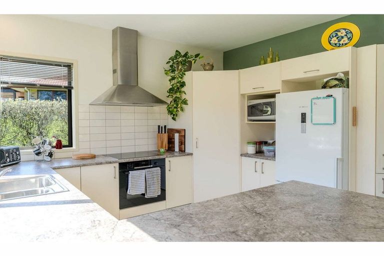 Photo of property in 21d Shepherd Road, Kerikeri, 0230