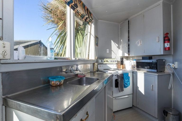 Photo of property in 1-4/8 Albert Street, Seaview, Timaru, 7910
