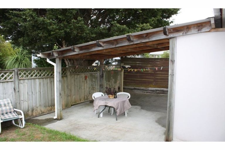 Photo of property in 2/23 Ford Avenue, Te Kamo, Whangarei, 0112