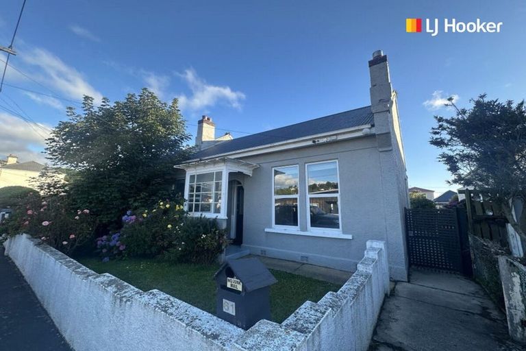 Photo of property in 61 Fitzroy Street, Caversham, Dunedin, 9012