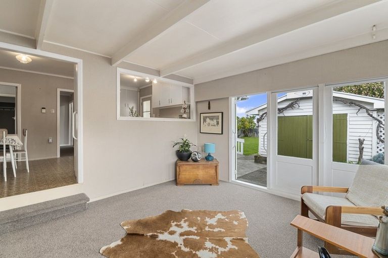 Photo of property in 15 Tawa Street, Levin, 5510