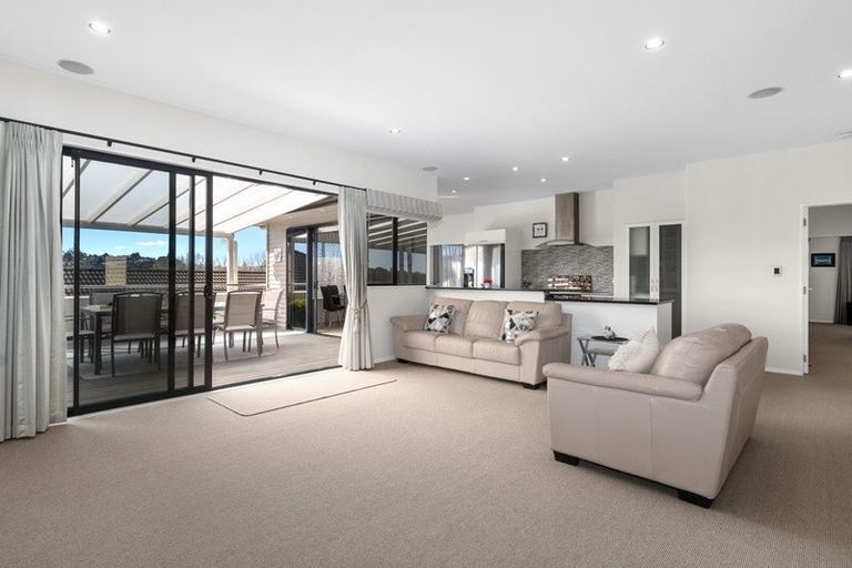 Photo of property in 24 Hawkridge Heights, Bethlehem, Tauranga, 3110