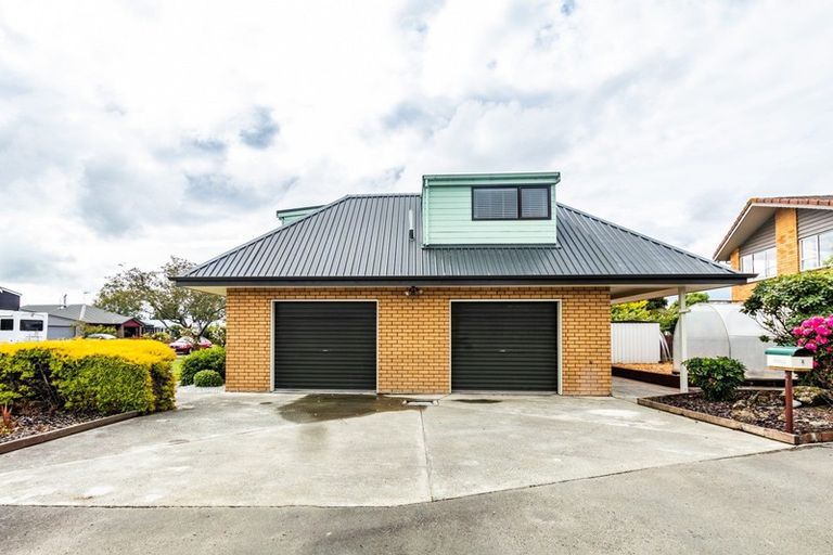 Photo of property in 8 Hamilton Avenue, Winton, 9720