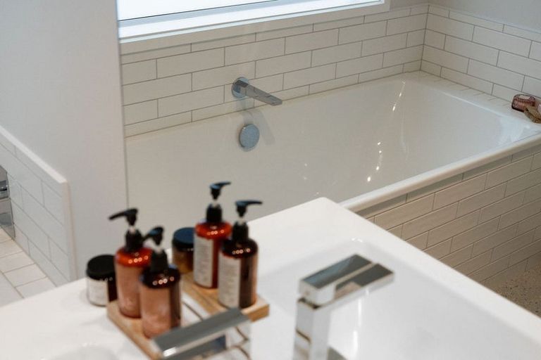 Photo of property in 16 Okataina Street, Pyes Pa, Tauranga, 3112