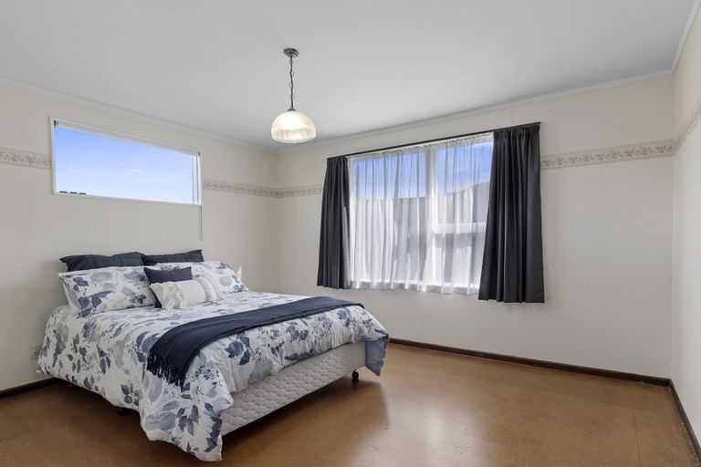 Photo of property in 65 Pasadena Crescent, Totara Park, Upper Hutt, 5018