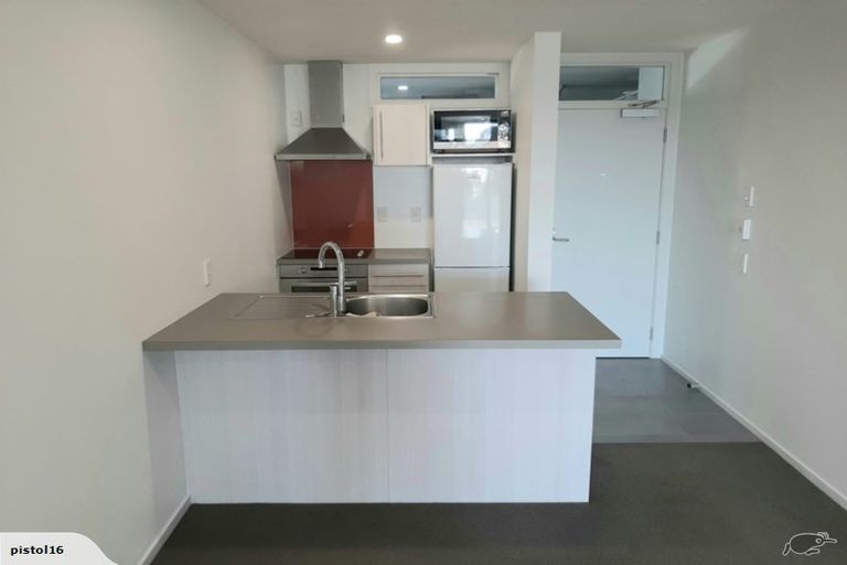 Photo of property in 2-06/424 Maunganui Road, Mount Maunganui, 3116