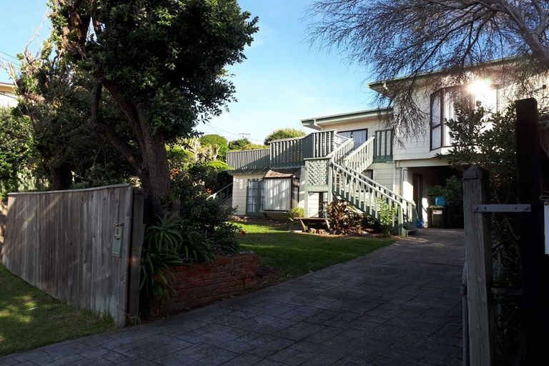 Photo of property in 18 Webber Street, Paraparaumu Beach, Paraparaumu, 5032