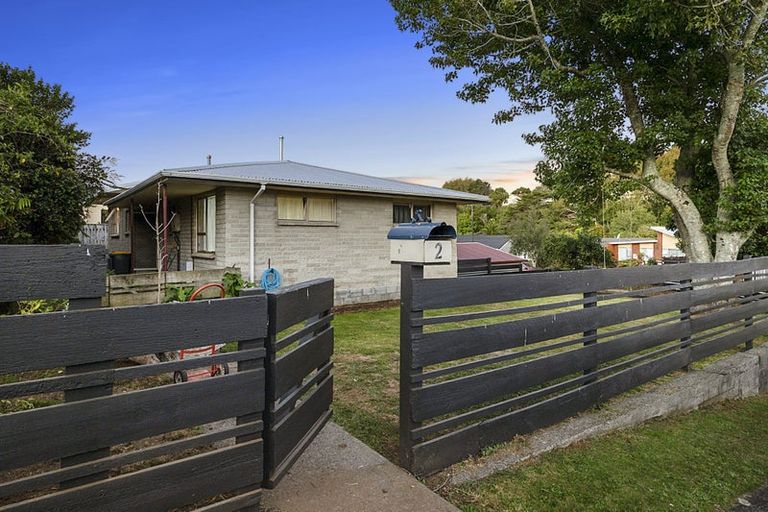 Photo of property in 60 Pembroke Street, Westown, New Plymouth, 4310