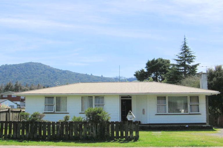 Photo of property in 111a Sunset Road, Mangakakahi, Rotorua, 3015
