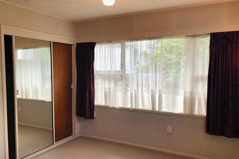 Photo of property in 302b King Street South, Hastings, 4122