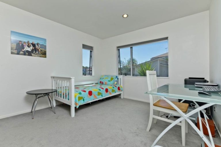 Photo of property in 63 Bayside Drive, Browns Bay, Auckland, 0630
