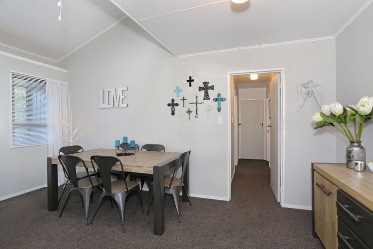 Photo of property in 6 Tate Place, Feilding, 4702