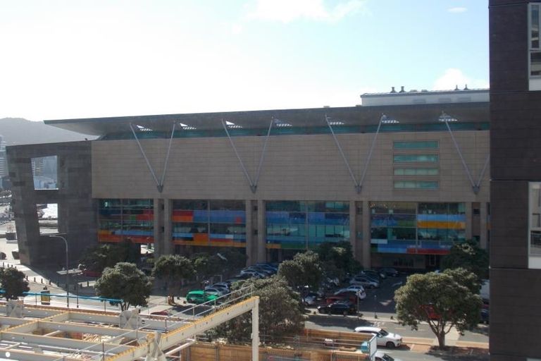 Photo of property in Monument Apartments, 6a/245 Wakefield Street, Te Aro, Wellington, 6011