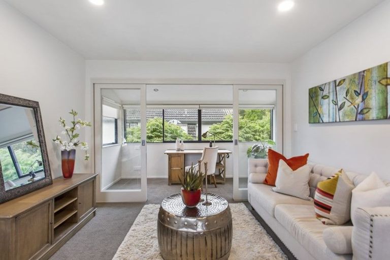 Photo of property in 29 Headland Drive, Long Bay, Auckland, 0630